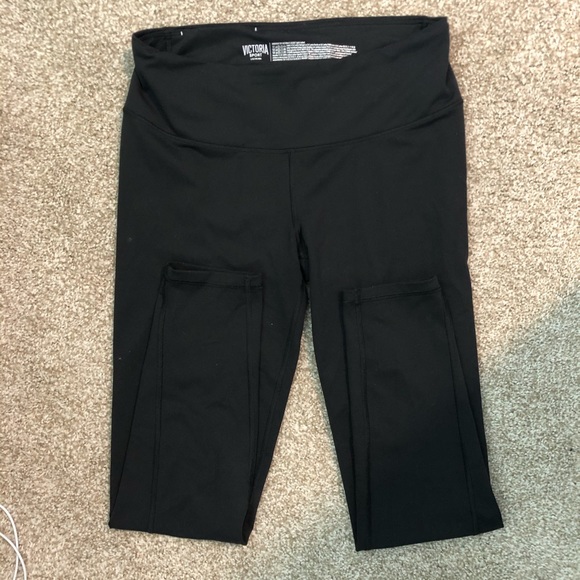 Victoria Sport Black Leggings - Picture 6 of 6
